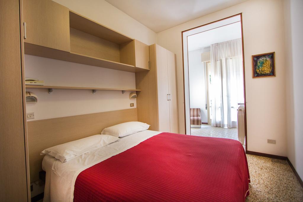 Casa Portofino Rooms&Breakfast Чезенатико Номер фото